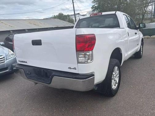 2011 Toyota Tundra Grade