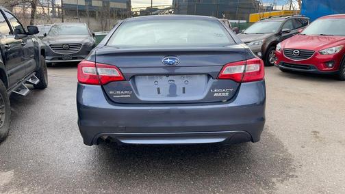 2017 Subaru Legacy Base