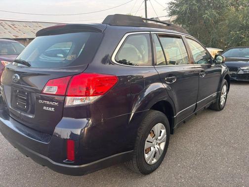 2013 Subaru Outback 2.5i