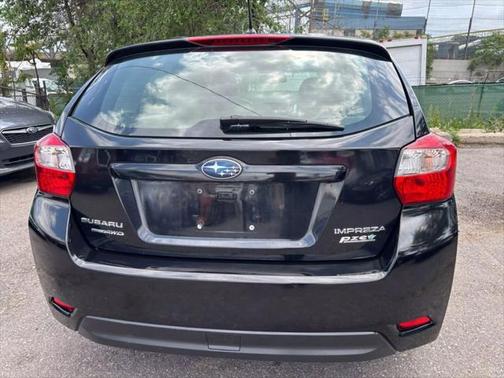 2013 Subaru Impreza 2.0i Premium