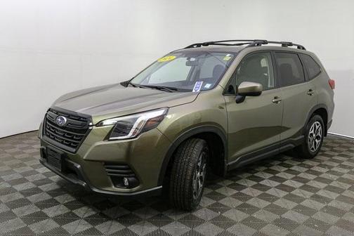 2024 Subaru Forester Premium