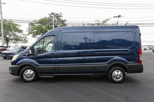 2022 Ford Transit-250 Base