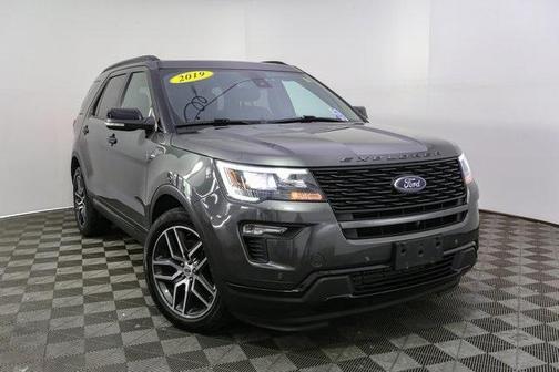 2019 Ford Explorer sport