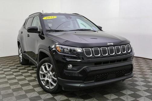 2022 Jeep Compass Latitude Lux