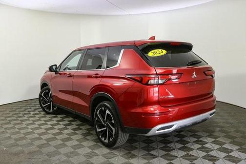 2024 Mitsubishi Outlander