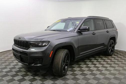 2022 Jeep Grand Cherokee L Laredo