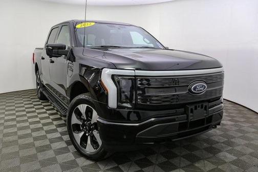 2022 Ford F-150 Lightning Platinum