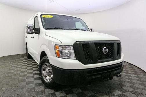 2021 Nissan NV Cargo NV3500 HD SV V8