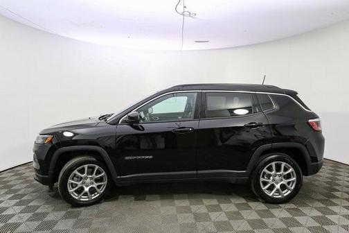 2024 Jeep Compass Latitude Lux