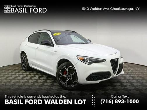 2022 Alfa Romeo Stelvio Veloce