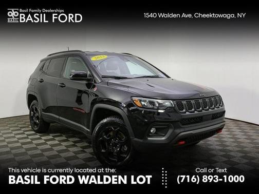 2023 Jeep Compass Trailhawk
