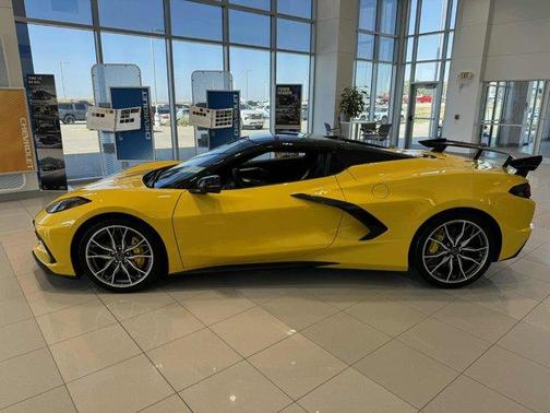 2026 Chevrolet Corvette Stingray w/2LT