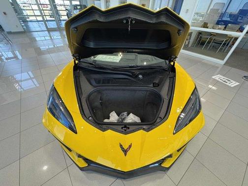 2026 Chevrolet Corvette Stingray w/2LT