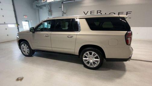 2021 Chevrolet Suburban High Country