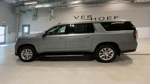 2024 Chevrolet Suburban Premier