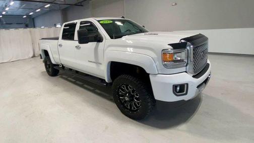 2015 GMC Sierra 2500 Denali