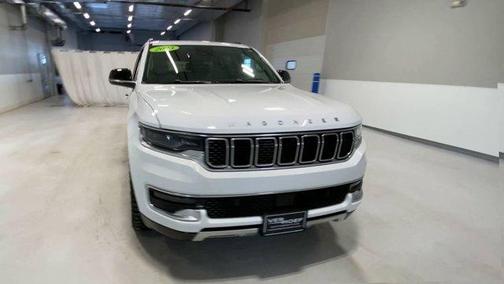 2023 Jeep Wagoneer Series III