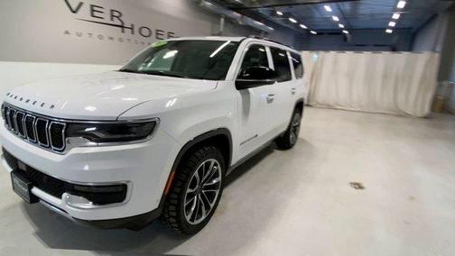 2023 Jeep Wagoneer Series III