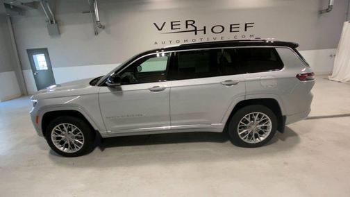 2022 Jeep Grand Cherokee L Summit