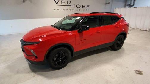 2025 Chevrolet Blazer LT