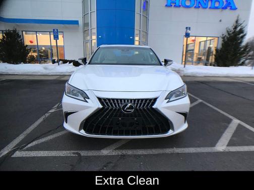 2023 Lexus ES 350 Base