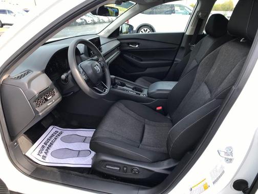 PLATINUM WHITE 2024 Honda Accord EX
