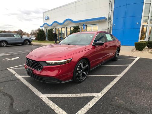 2023 Honda Accord Hybrid Base