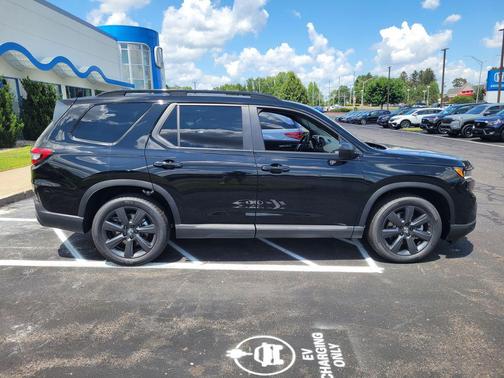 2025 Honda Pilot Sport