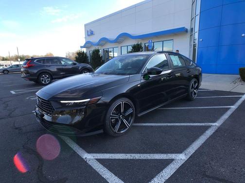 CRYSTAL BLACK 2024 Honda Accord Hybrid Sport