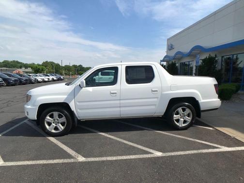 Taffeta White 2014 Honda Ridgeline RTL