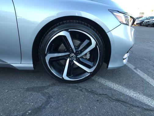 2018 Honda Accord Sport 2.0T
