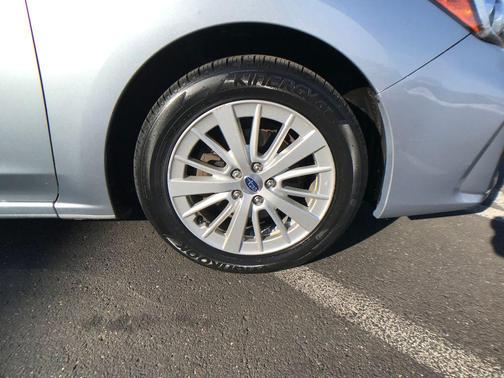 2018 Subaru Impreza 2.0i Premium