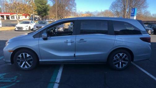 Solar Silver Metallic 2026 Honda Odyssey EX-L