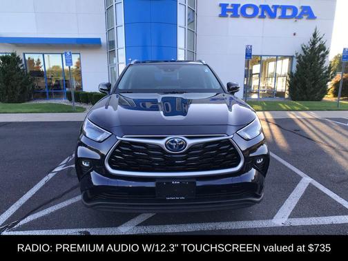 2023 Toyota Highlander Hybrid XLE