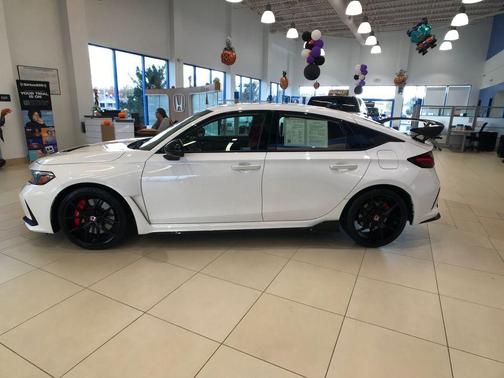 2024 Honda Civic Type R Base