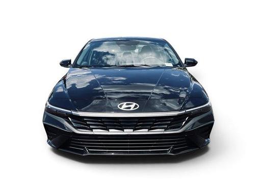 Black 2025 Hyundai ELANTRA SEL Sport