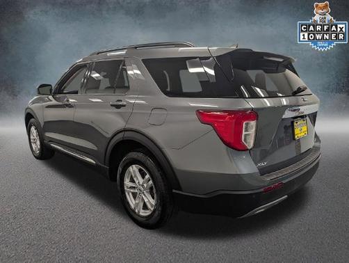 CARBONIZED GRAY METALLIC 2023 Ford Explorer XLT