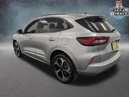 ICONIC SILVER METALLIC 2023 Ford Escape ST-LINE SELECT