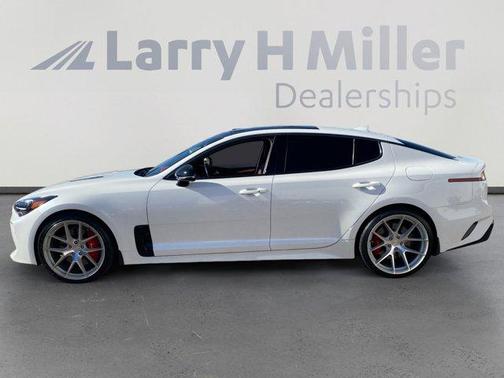 2023 Kia Stinger GT-Line