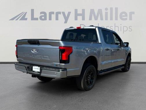 2025 Ford F-150 Lightning XLT