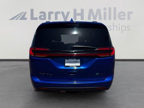 2021 Chrysler Pacifica Hybrid Touring L