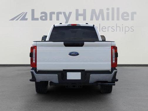 2025 Ford F-350 XLT