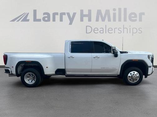 2024 GMC Sierra 3500 Denali Ultimate