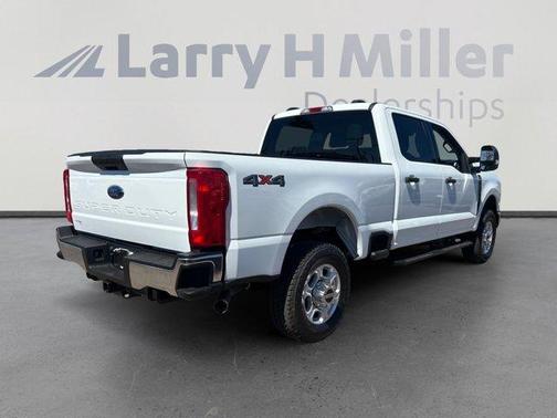 2025 Ford F-350 XLT