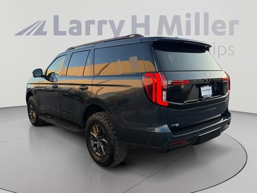 STONE BLUE METALLIC 2025 Ford Expedition TREMOR