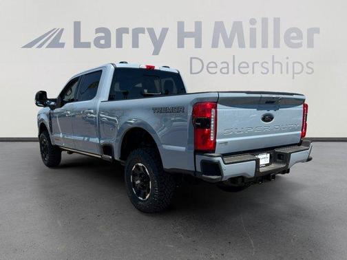 2025 Ford F-350 Lariat Super Duty