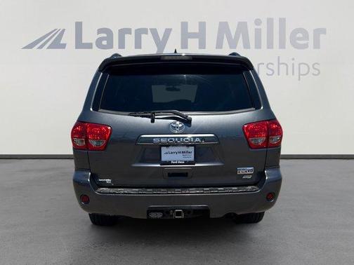 2013 Toyota Sequoia SR5