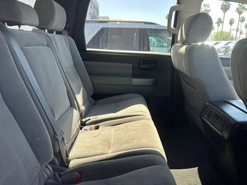 2013 Toyota Sequoia SR5