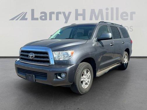 2013 Toyota Sequoia SR5