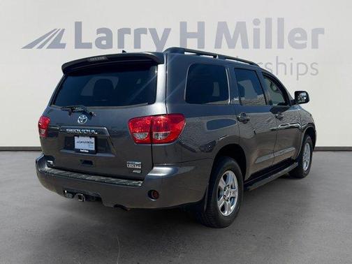 2013 Toyota Sequoia SR5